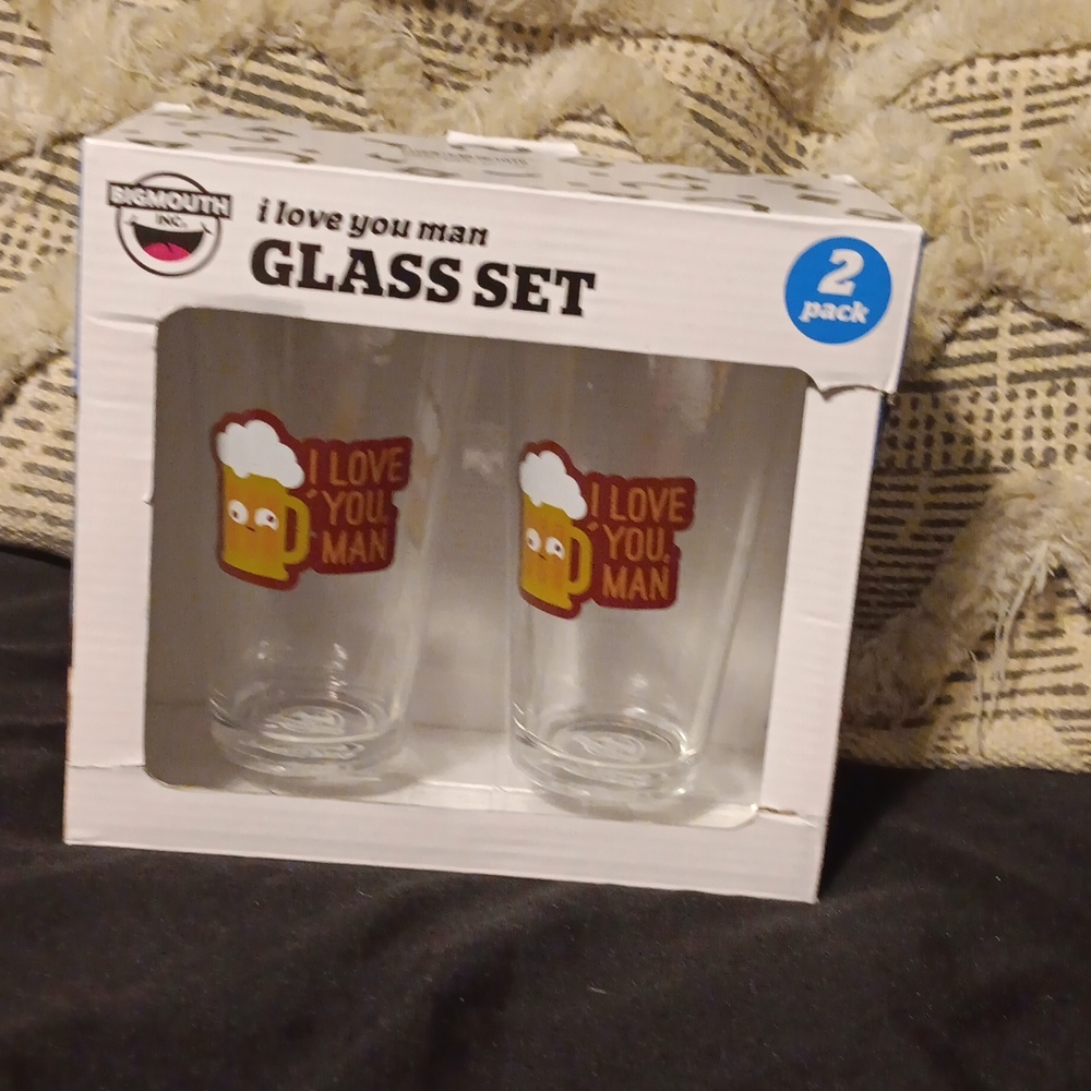 Big Mouth Inc .I Love You Man - Glass Set